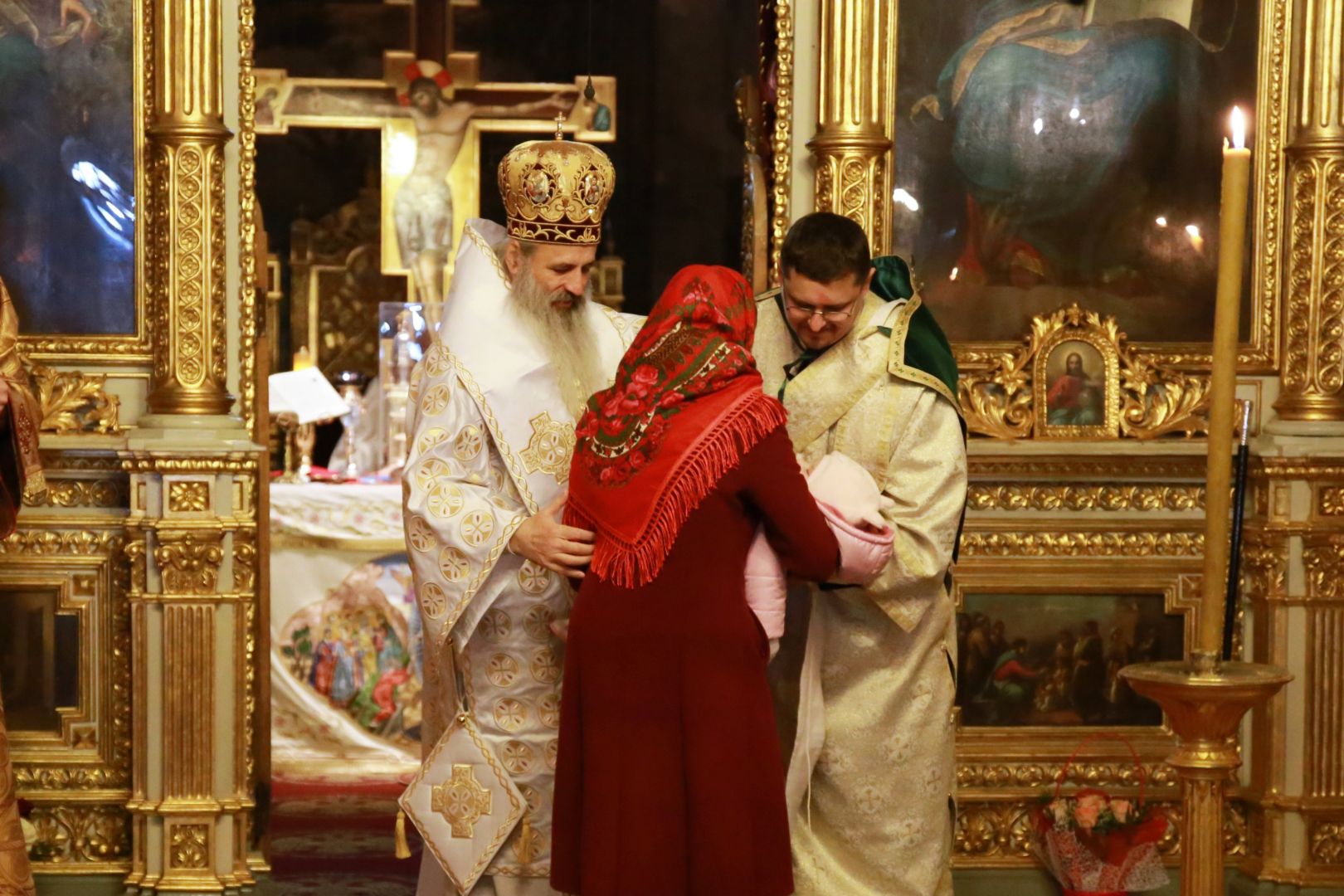 foto: Flavius Popa Slujbă arhierească la Catedrala Mitropolitană din Iași: „Dumnezeu ne oferă harul Său”