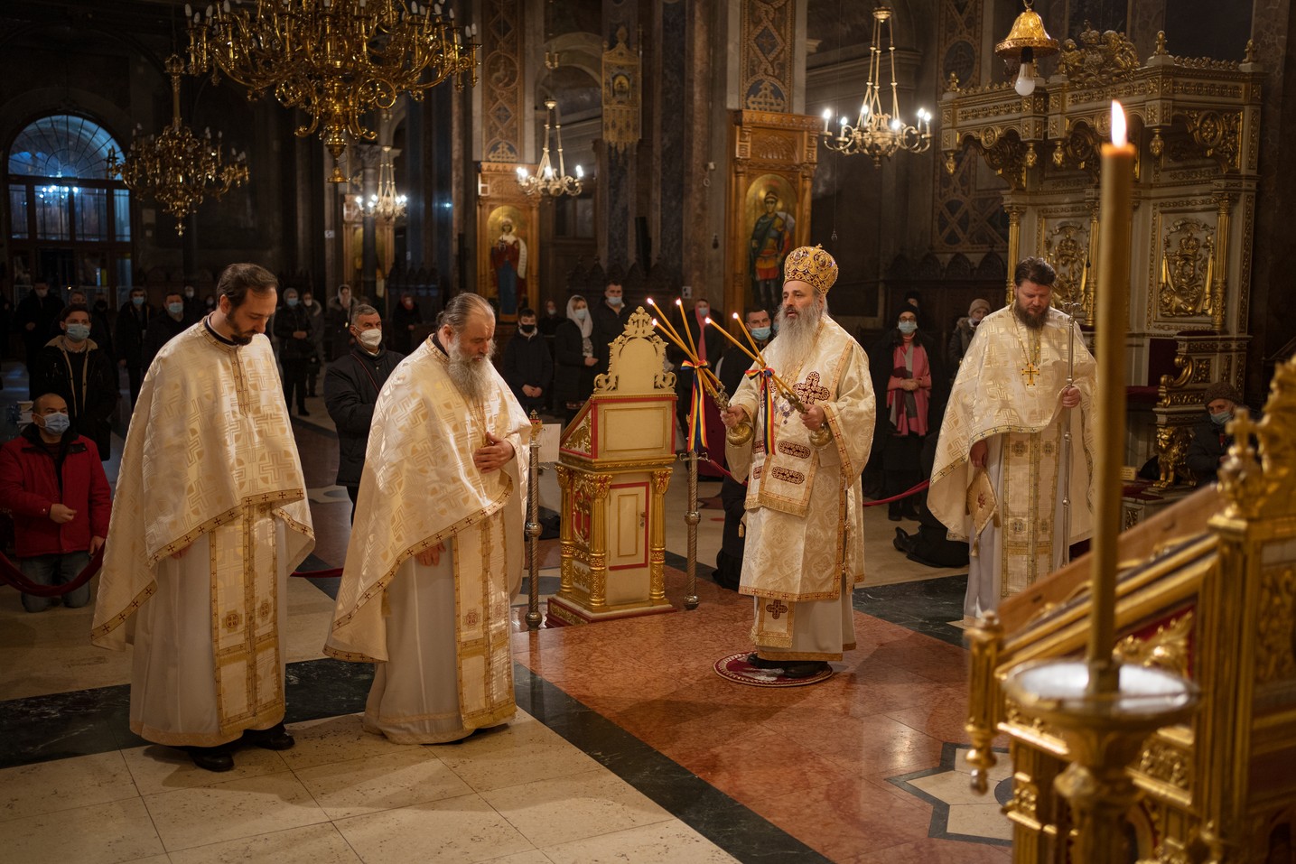 IPS Mitropolit Teofan, despre cele trei căi prin care omul poate să vadă sensul real al existenței