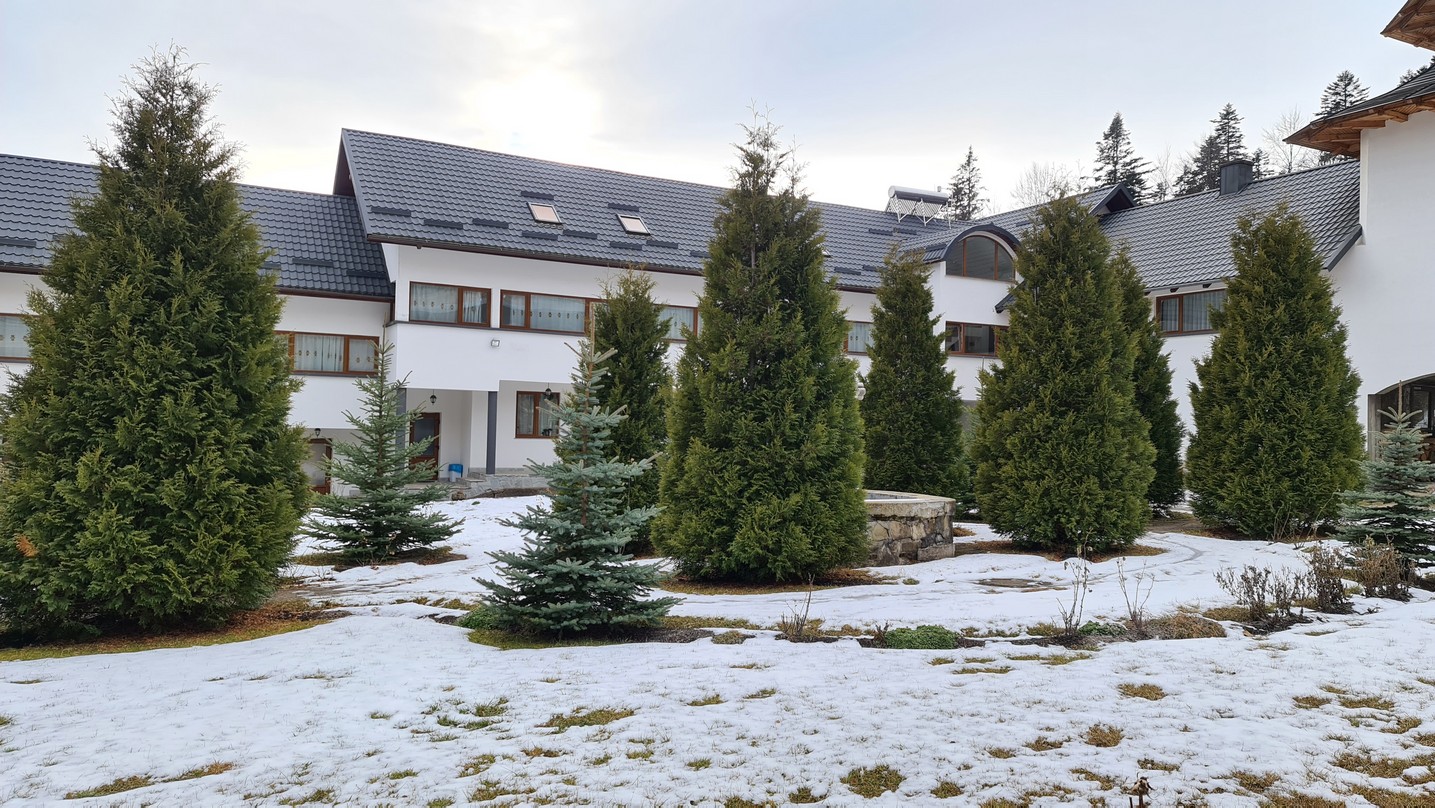 PS Părinte Damaschin, la mănăstirea cu rânduială athonită „Sfântul Daniil Sihastrul”: „Mântuirea nu se obține ușor”