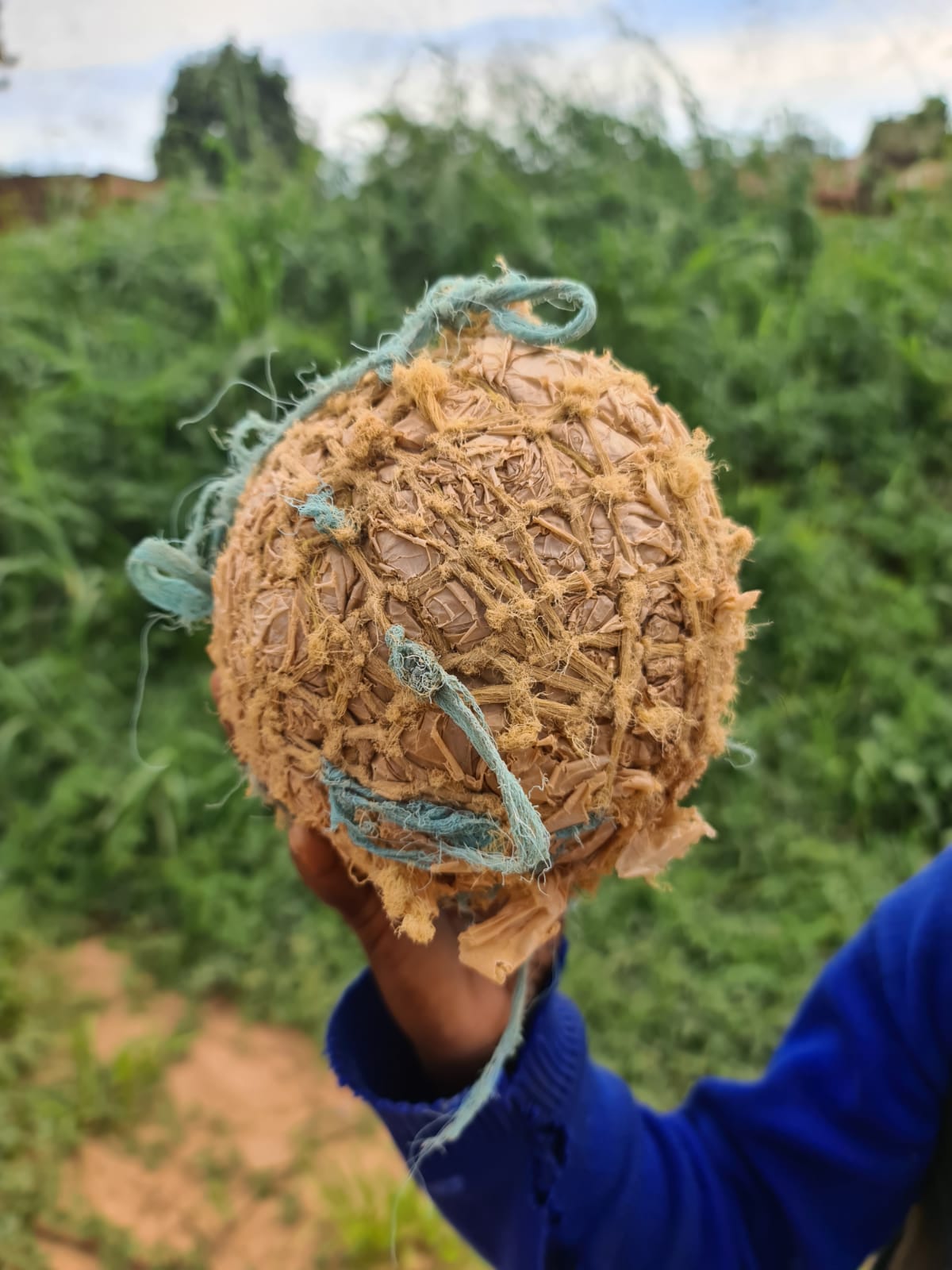 „Mingea” lui Cleopa – dorințe cusute cu sfoară şi legate cu mulțumire