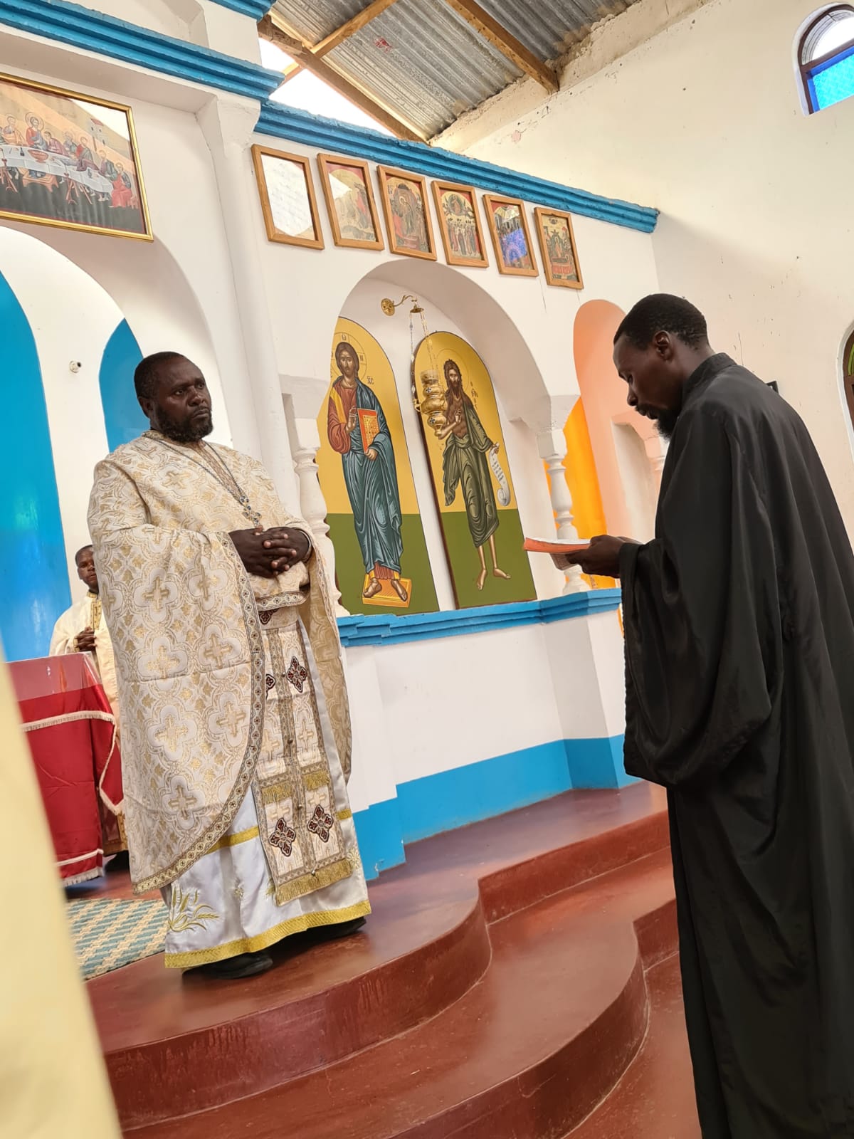 Povestiri din liniștea și din taina massailor