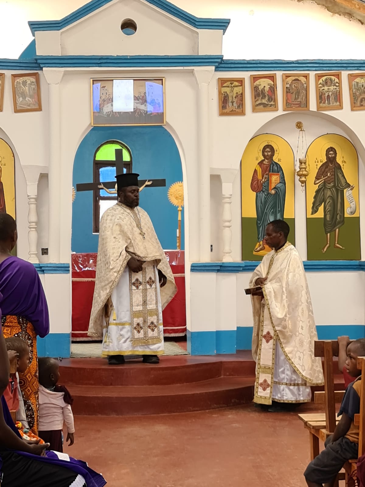 Povestiri din liniștea și din taina massailor