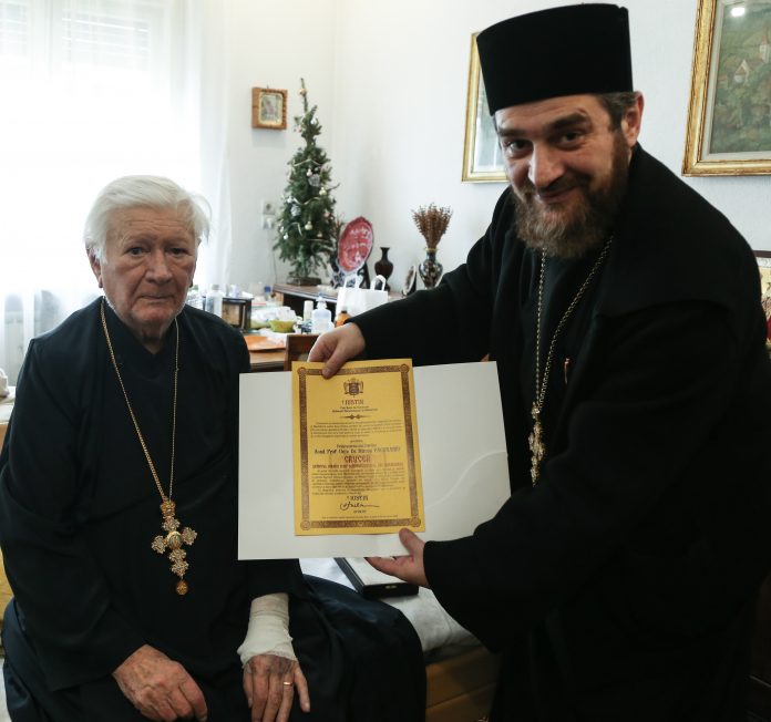 Părintele Mircea Păcurariu – Profesorul cu suflet de copil