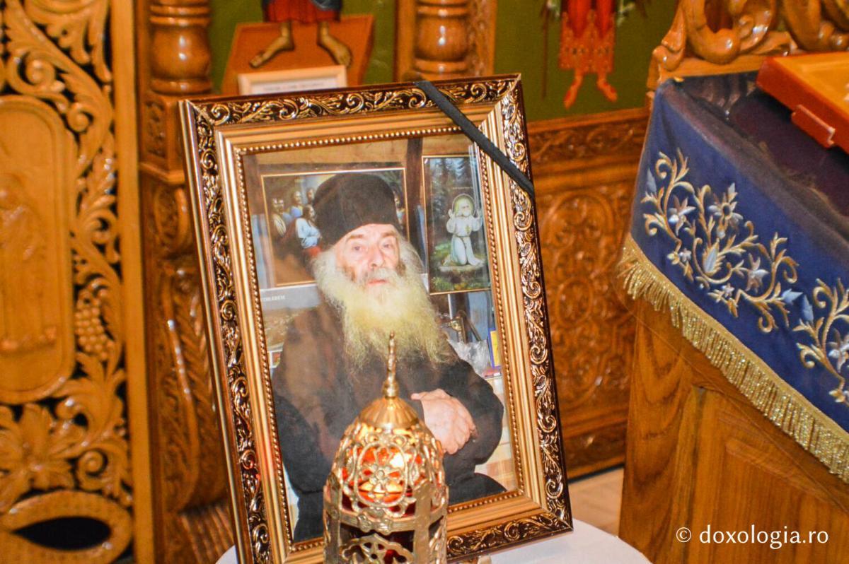 De patru ani lângă Dumnezeu – Părintele Proclu Nicău