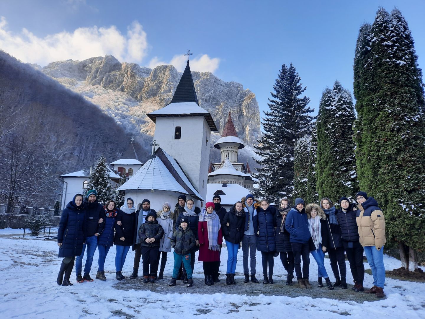 Moment aniversar pentru Biserica „Sfinților Trei Ierarhi” de la Colegiul Pedagogic „Vasile Lupu” din Iași