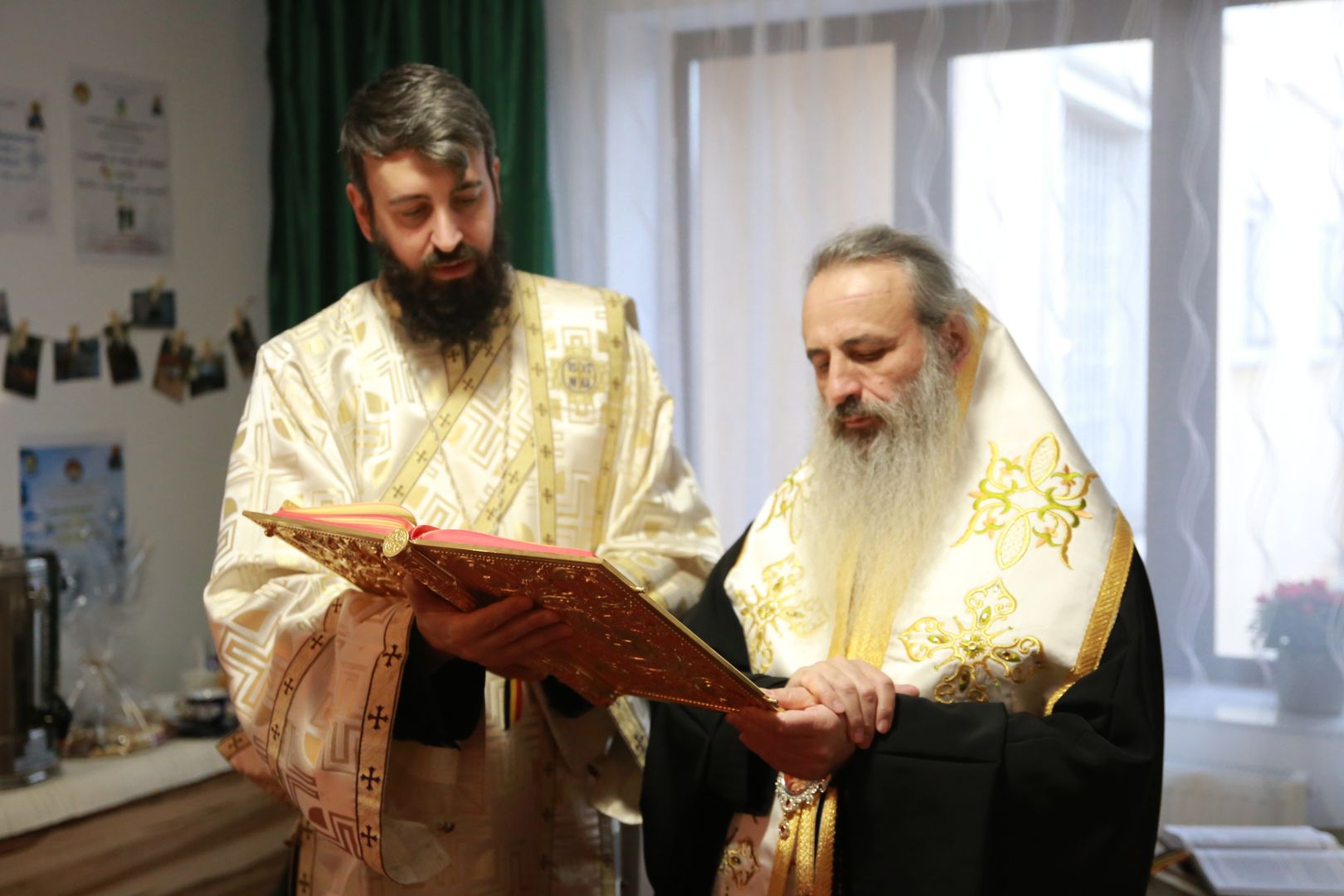 Centrul pentru persoane vârstnice al Protopopiatului Iași II, închinat Sfântului Iosif cel Milostiv, a fost sfințit