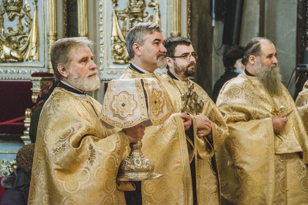 „Treimea de arhierei”, cinstită la Facultatea de Teologie din Iași prin Liturghie arhierească