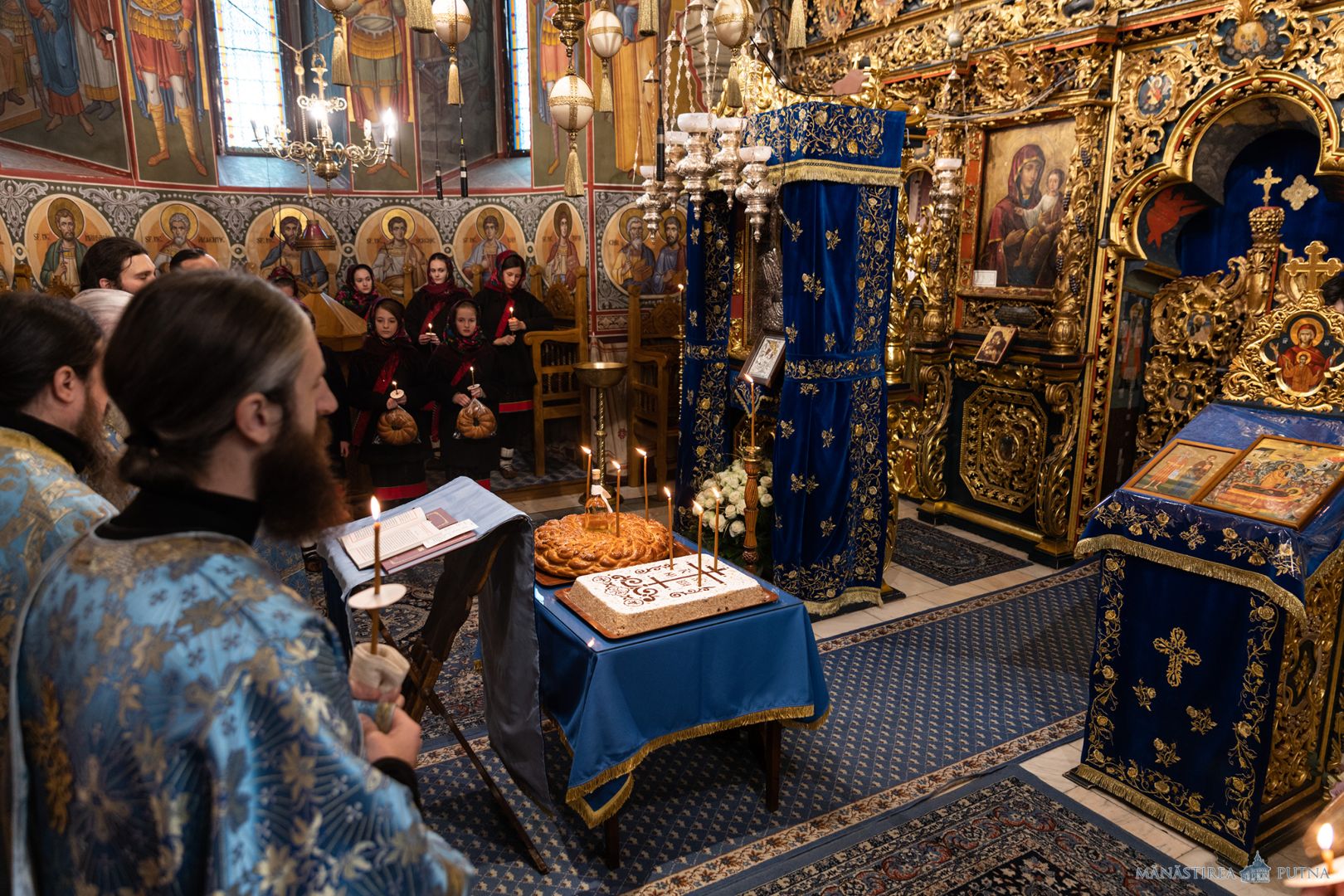 Poetul Mihai Eminescu a fost comemorat la Mănăstirea Putna