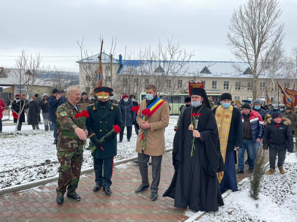 Manifestare dedicată eroilor în Parohia Filipeni Manifestare dedicată eroilor în Parohia Filipeni