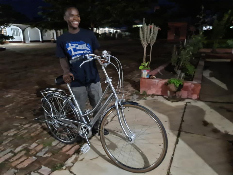 Regina &quot;baisichelelor&quot;