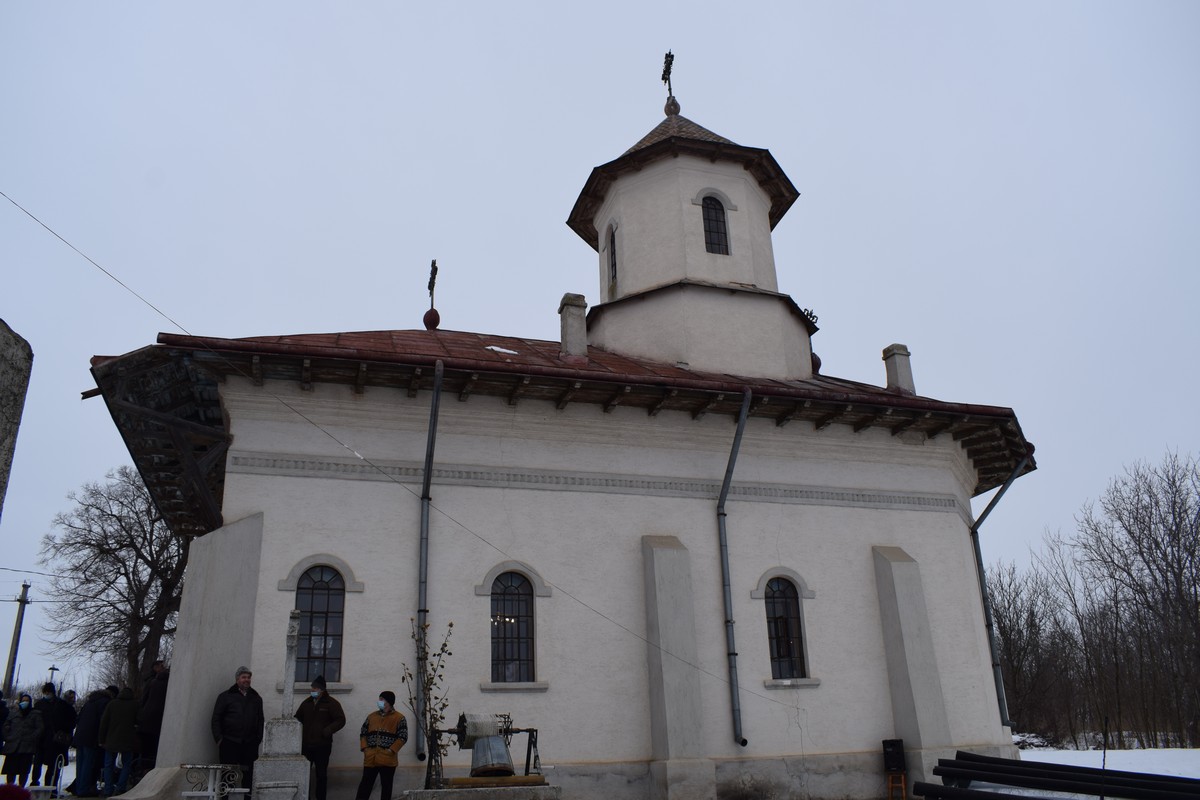 Slujbă misionară în Parohia Socrujeni-Gorbănești, Protopopiatul Botoșani Slujbă misionară în Parohia Socrujeni-Gorbănești, Protopopiatul Botoșani