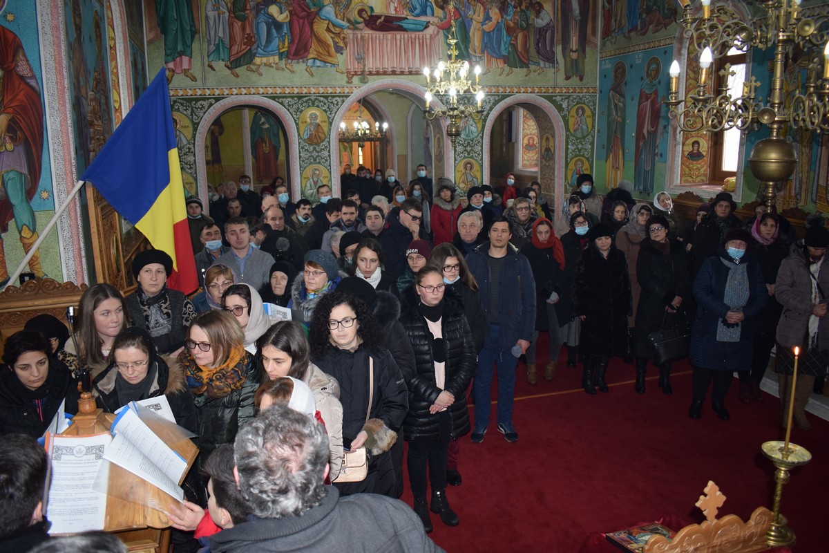 Patriarhul Teoctist, pomenit în parohiile Victoria și Tocileni