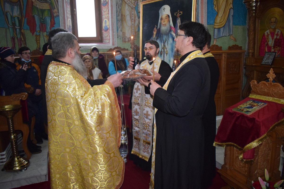 Patriarhul Teoctist, pomenit în parohiile Victoria și Tocileni