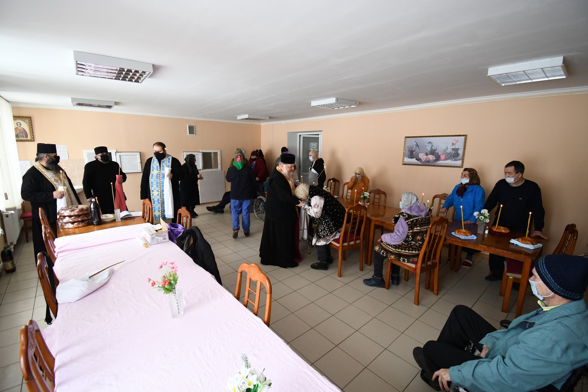 Hrană pentru o zi la Centrul de Plasament Sculeni din partea Mănăstirii Hadâmbu Hrană pentru o zi la Centrul de Plasament Sculeni din partea Mănăstirii Hadâmbu