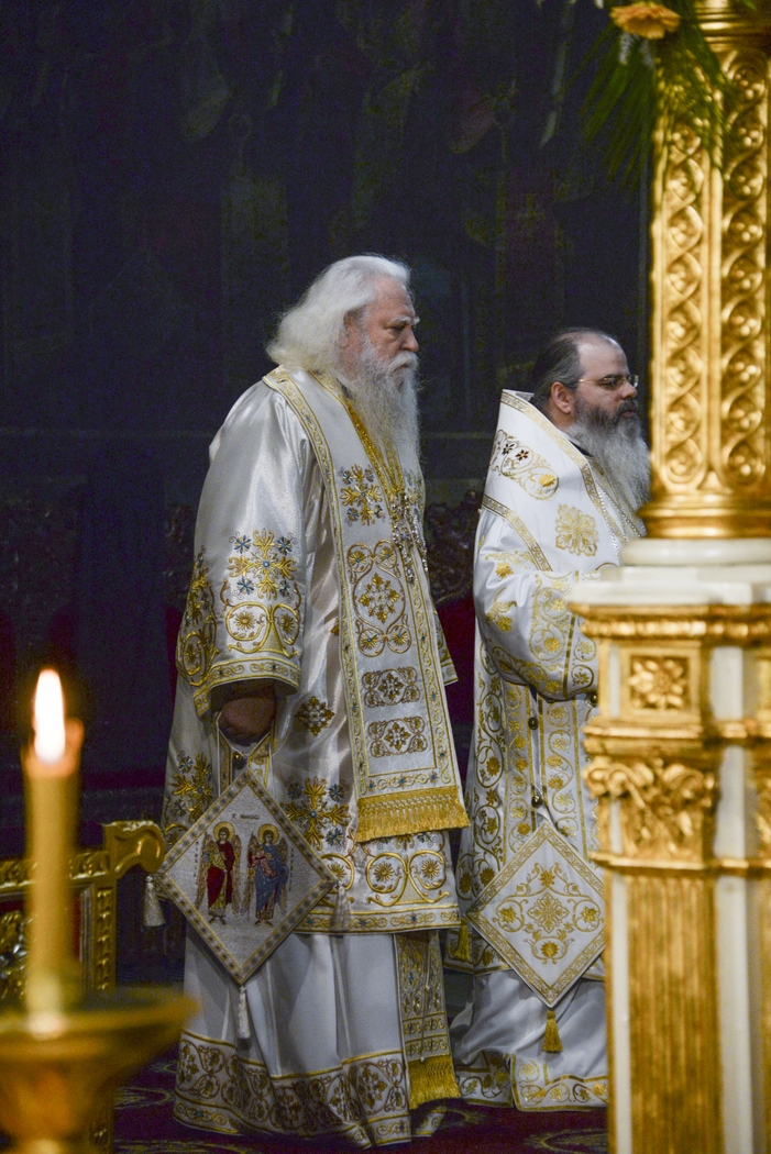 Hramul istoric al Catedralei mitropolitane din Iași, sărbătorit în prezența a șapte arhierei