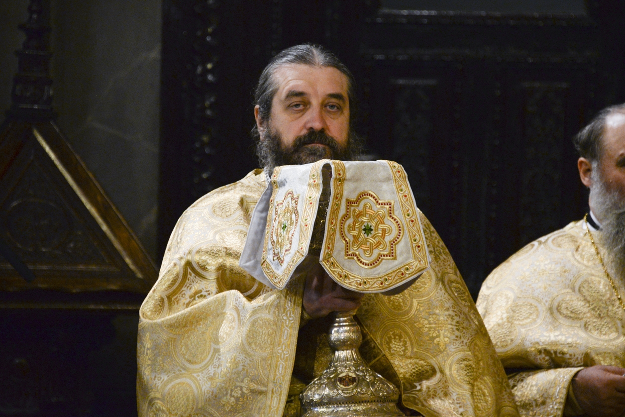 Hramul istoric al Catedralei mitropolitane din Iași, sărbătorit în prezența a șapte arhierei