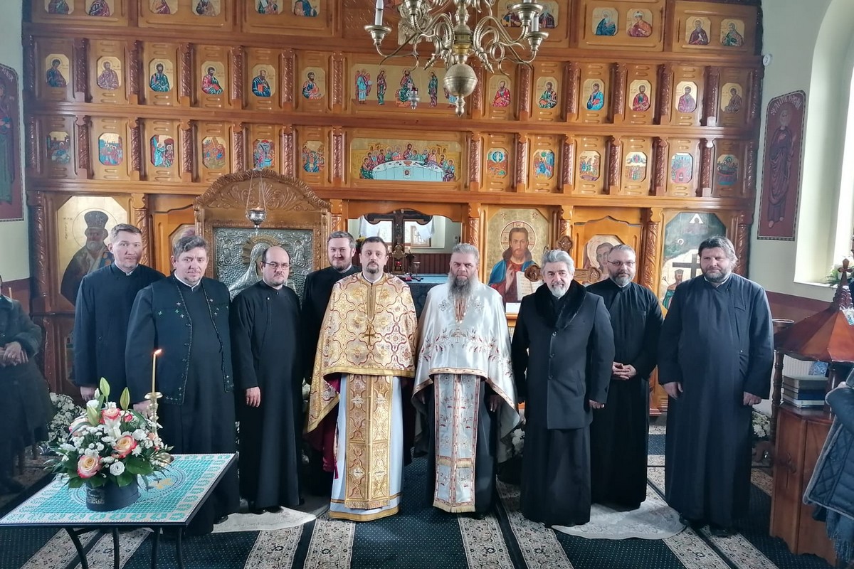 Un nou paroh la Parohia „Sfinții Împărați Constantin și Elena” - Eternitatea din Botoşani