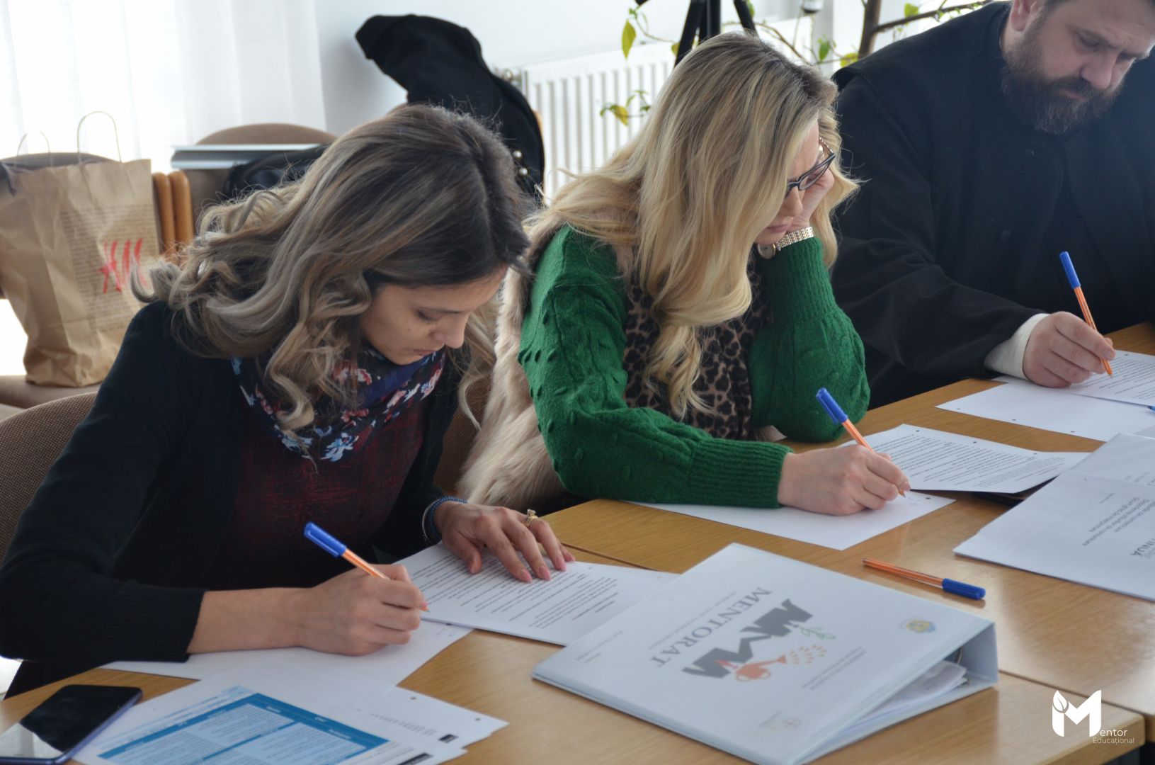foto: Centrul de Formare Continuă al Arhiepiscopiei Iașilor Program de mentorat în Seminariile Teologice din Arhiepiscopia Iașilor