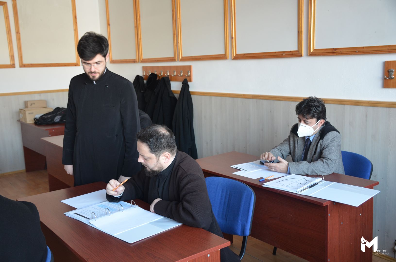 foto: Centrul de Formare Continuă al Arhiepiscopiei Iașilor Program de mentorat în Seminariile Teologice din Arhiepiscopia Iașilor