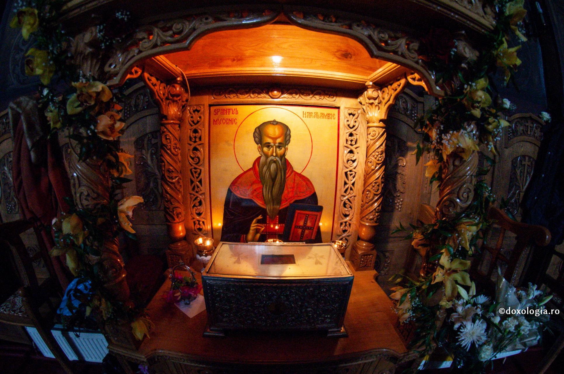 (Video) Sfântul Haralambie salvează o cetate din Grecia de la distrugere