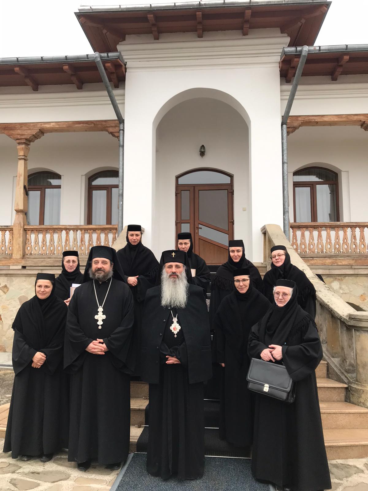 Sinaxe cu stareții și starețele din Botoșani și Neamț Sinaxe cu stareții și starețele din Botoșani și Neamț