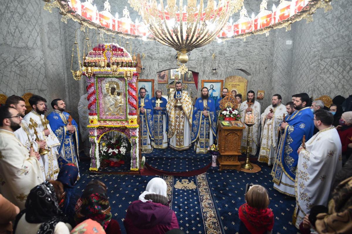 Rugăciuni pentru odihna părinţilor Arsenie Voaideș şi Antonie Jeflea