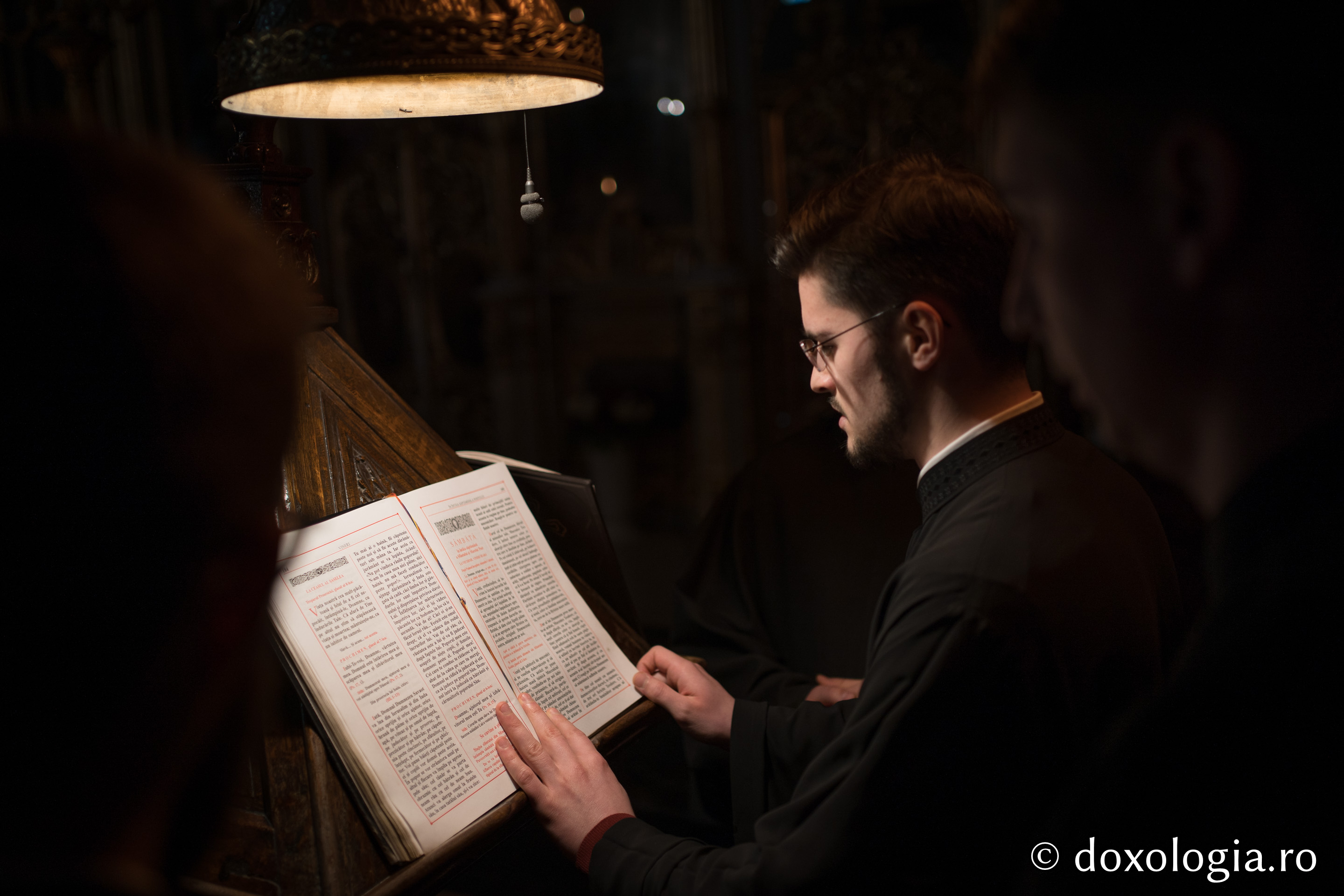 Părintele Mitropolit Teofan a slujit Liturghia Darurilor mai înainte sfințite la Catedrala Mitropolitană