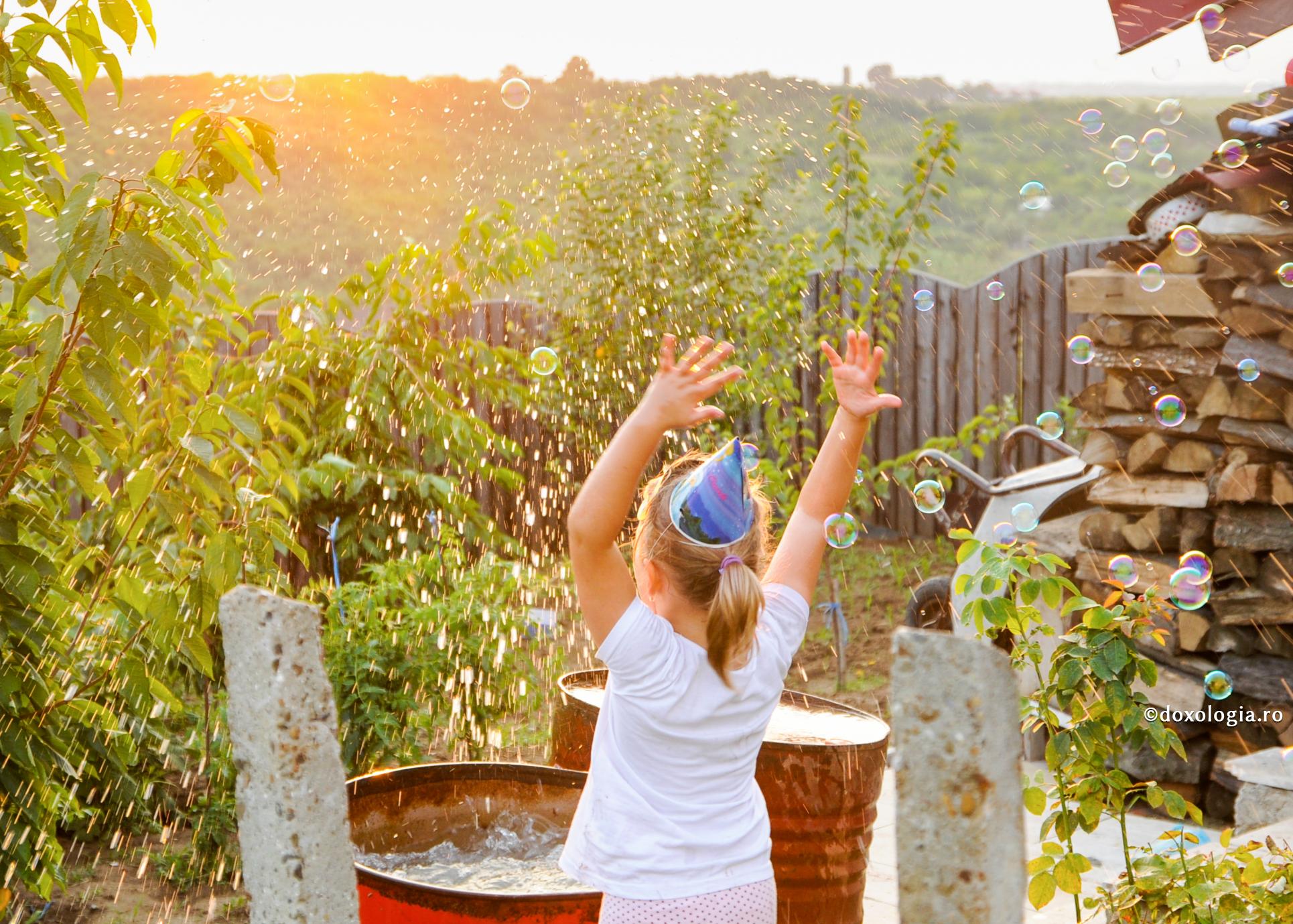 Foto: Oana Nechifor Cât de fericiți eram atunci când nu știam să contabilizăm fericirea!