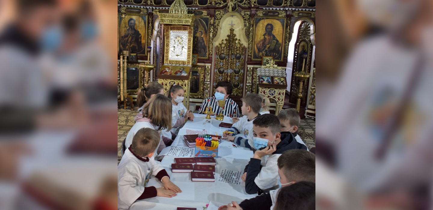 Școala de duminică – liturghia copiilor