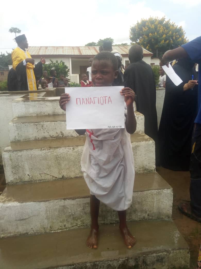 De la moarte la viață – pomenirea morților și 98 de botezuri la Centrul misionar din Kidamali