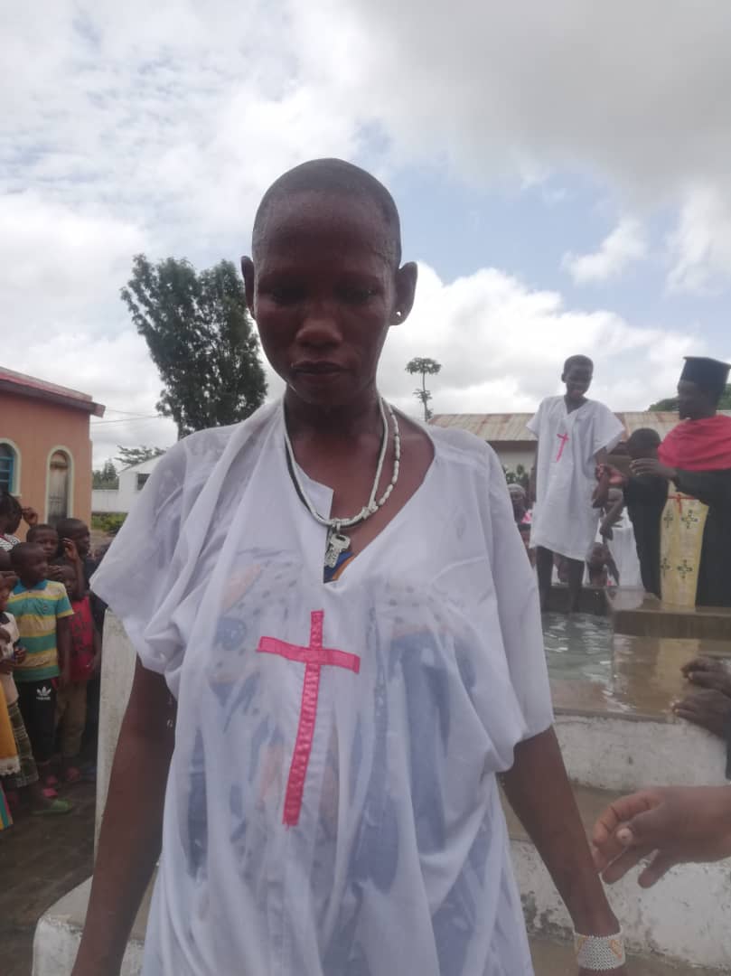 De la moarte la viață – pomenirea morților și 98 de botezuri la Centrul misionar din Kidamali