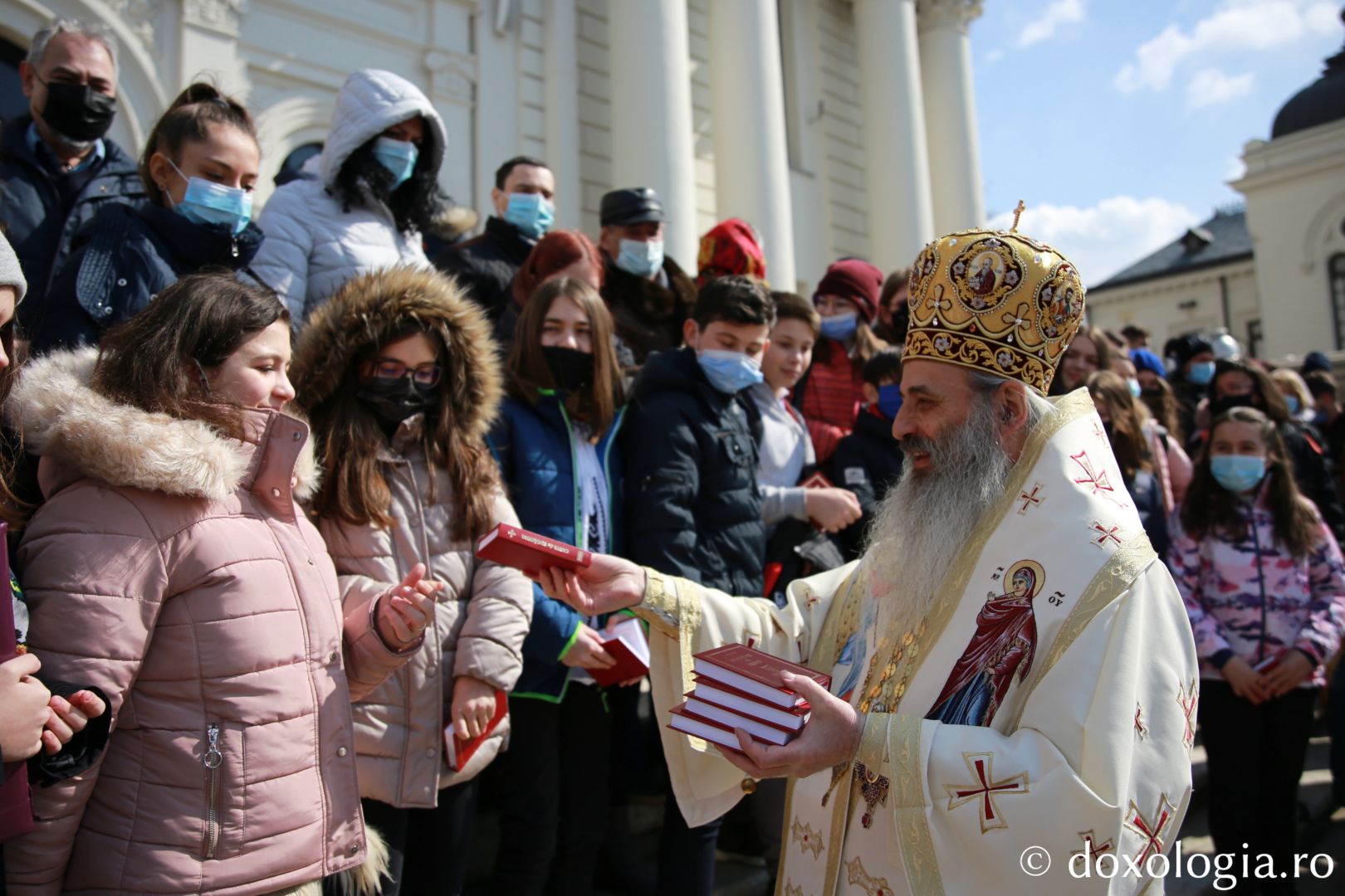 IPS Mitropolit Teofan, în Duminica Ortodoxiei: „Care este chipul unui creștin ortodox adevărat?”