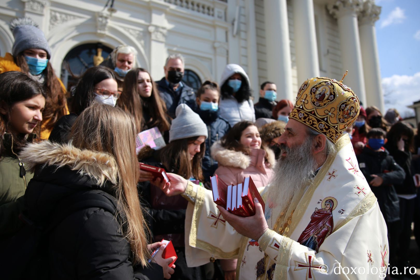 IPS Mitropolit Teofan, în Duminica Ortodoxiei: „Care este chipul unui creștin ortodox adevărat?”