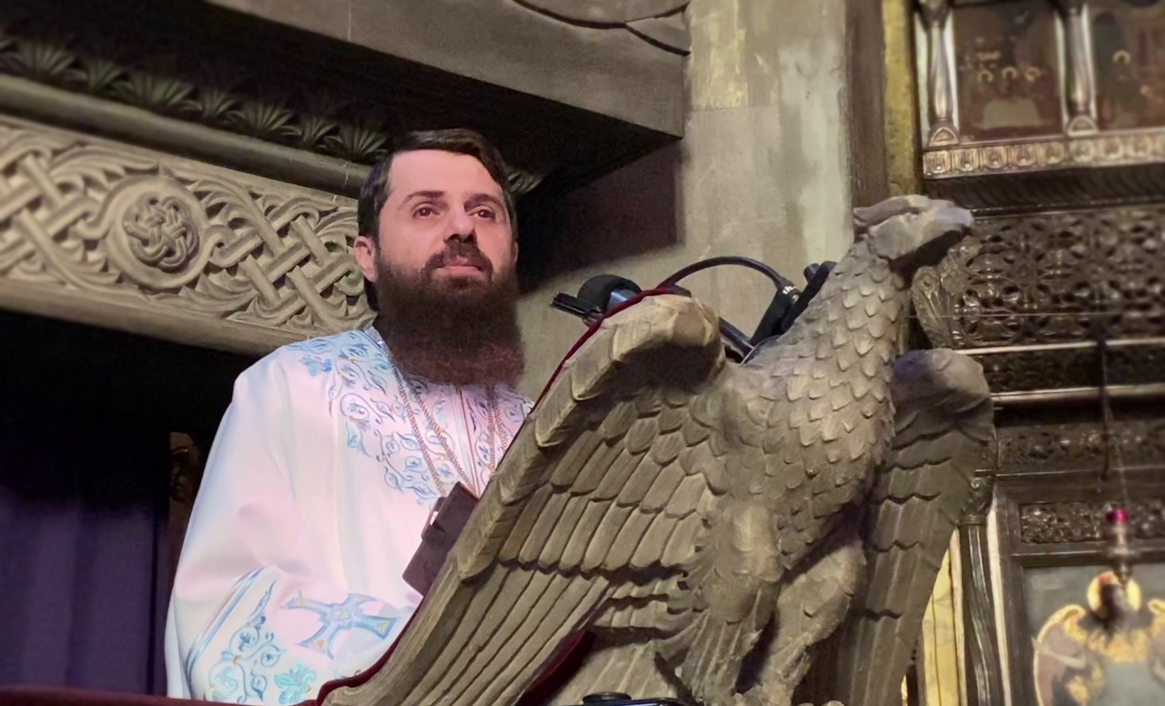 (Video) „Duminica Ortodoxiei, chemarea de a deveni icoană” – Preasfințitul Părinte Benedict Bistrițeanul