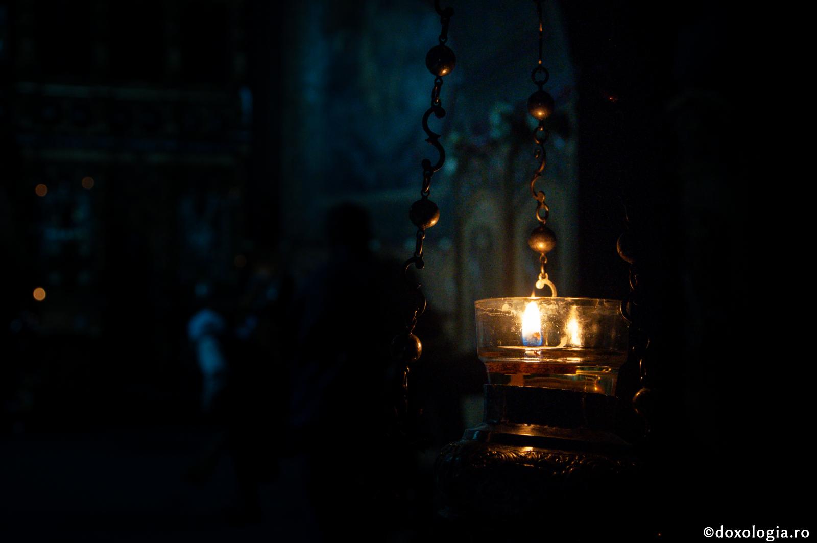 Pomenirea victimelor pandemiei și a Înaltpreasfințitului Arhiepiscop Pimen, la împlinirea a 30 de ani de la înscăunarea ca arhiereu