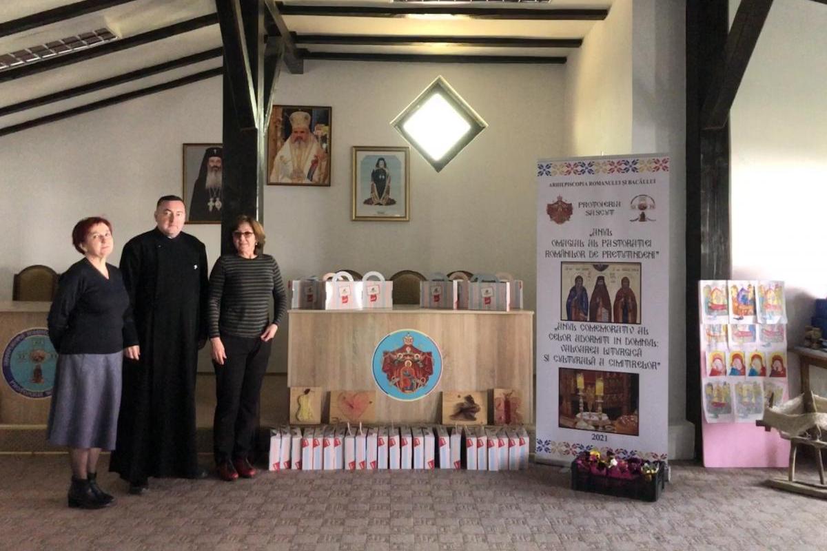 Daruri pentru copiii din maternitățile Eparhiei Romanului și Bacăului