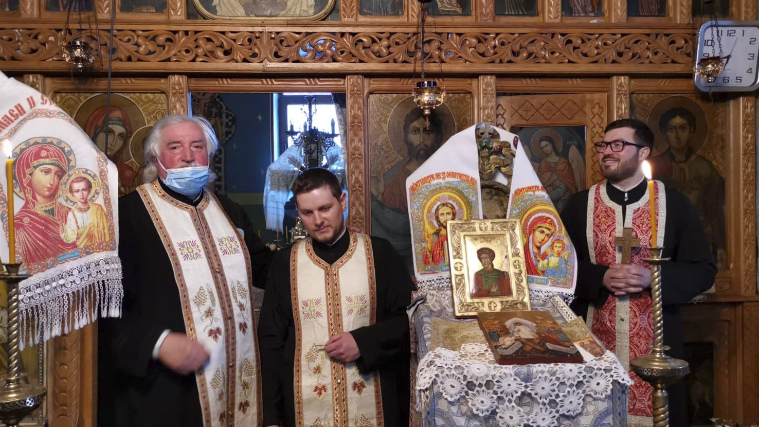 Credincioșii Parohiei Zmeu au un nou preot paroh