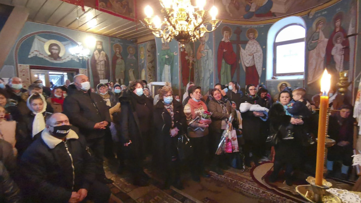 Credincioșii Parohiei Zmeu au un nou preot paroh