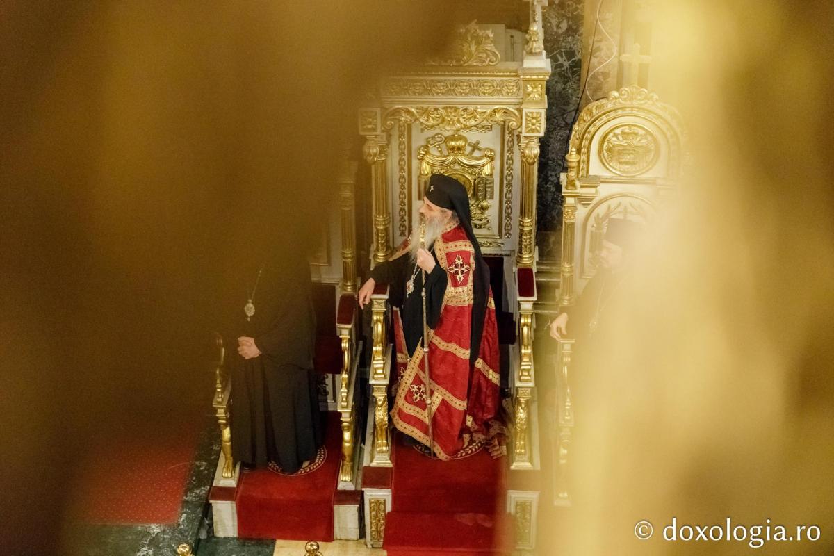 Foto: Oana Nechifor Hirotonia noului Episcop-vicar al Arhiepiscopiei Iașilor: Câți ierarhi sunt prezenți la acest moment istoric?