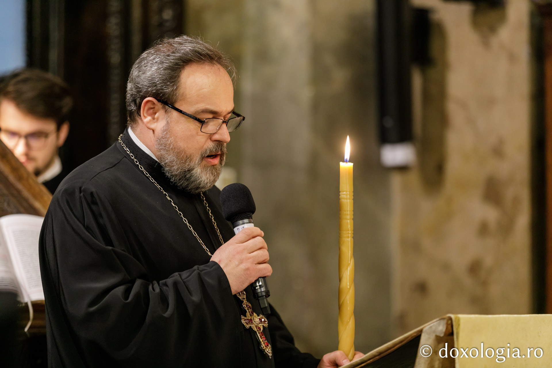 Părintele arhimandrit Nichifor Horia, chemat oficial la treapta arhieriei