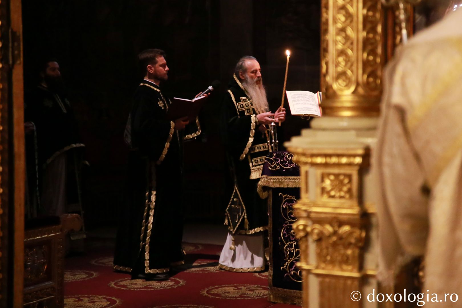 Liturghia Darurilor la Catedrala Mitropolitană. IPS Teofan: „Buna Vestire aduce nădejde într-o lume disperată”
