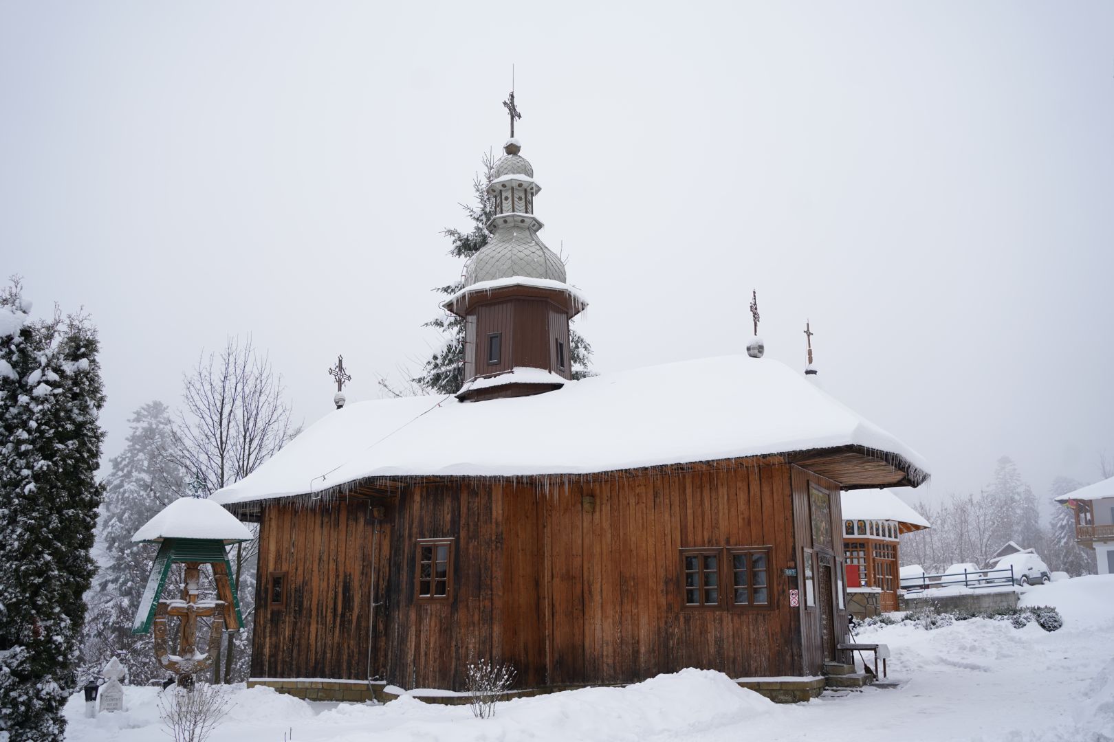 Slujbe arhierești la Mănăstirea Sihla din Neamț. PS Nichifor: „Întâlnirea cu Dumnezeu este esențială pentru noi”