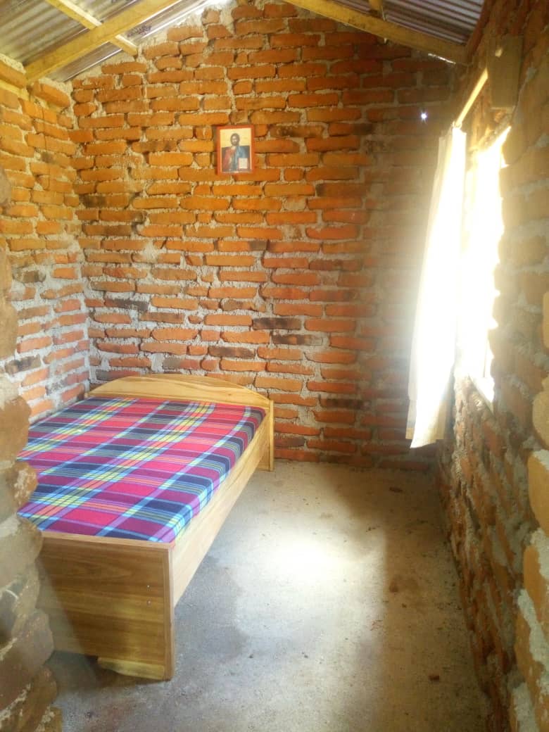 Maternitate acasă la familia Tito – o casă pentru viață!