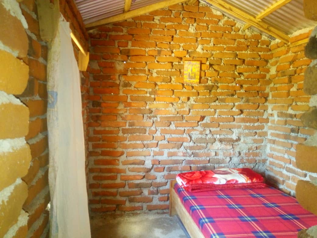 Maternitate acasă la familia Tito – o casă pentru viață!