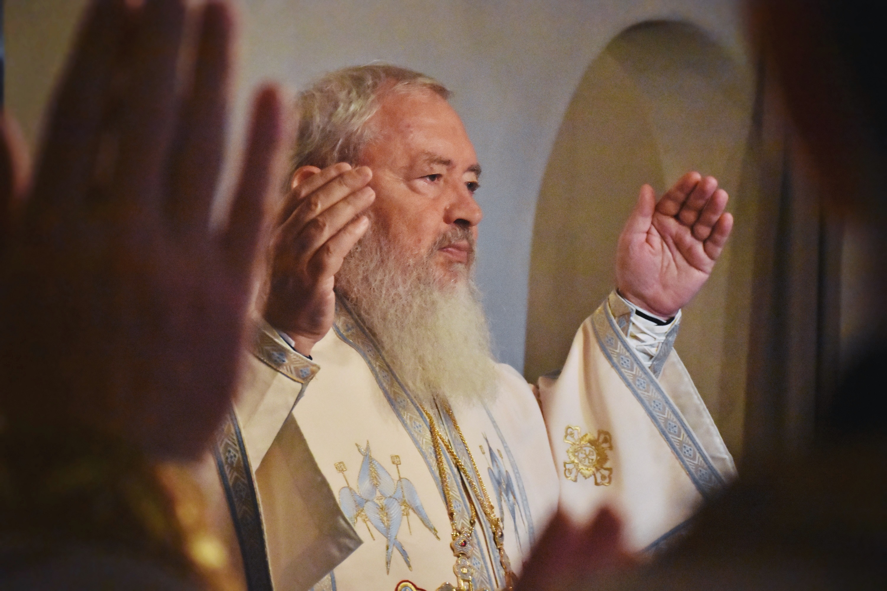 (Video) Mitropolitul Andrei: „Slăbănogi cu sufletul” – Predică la Duminica a 2-a din Postul Mare