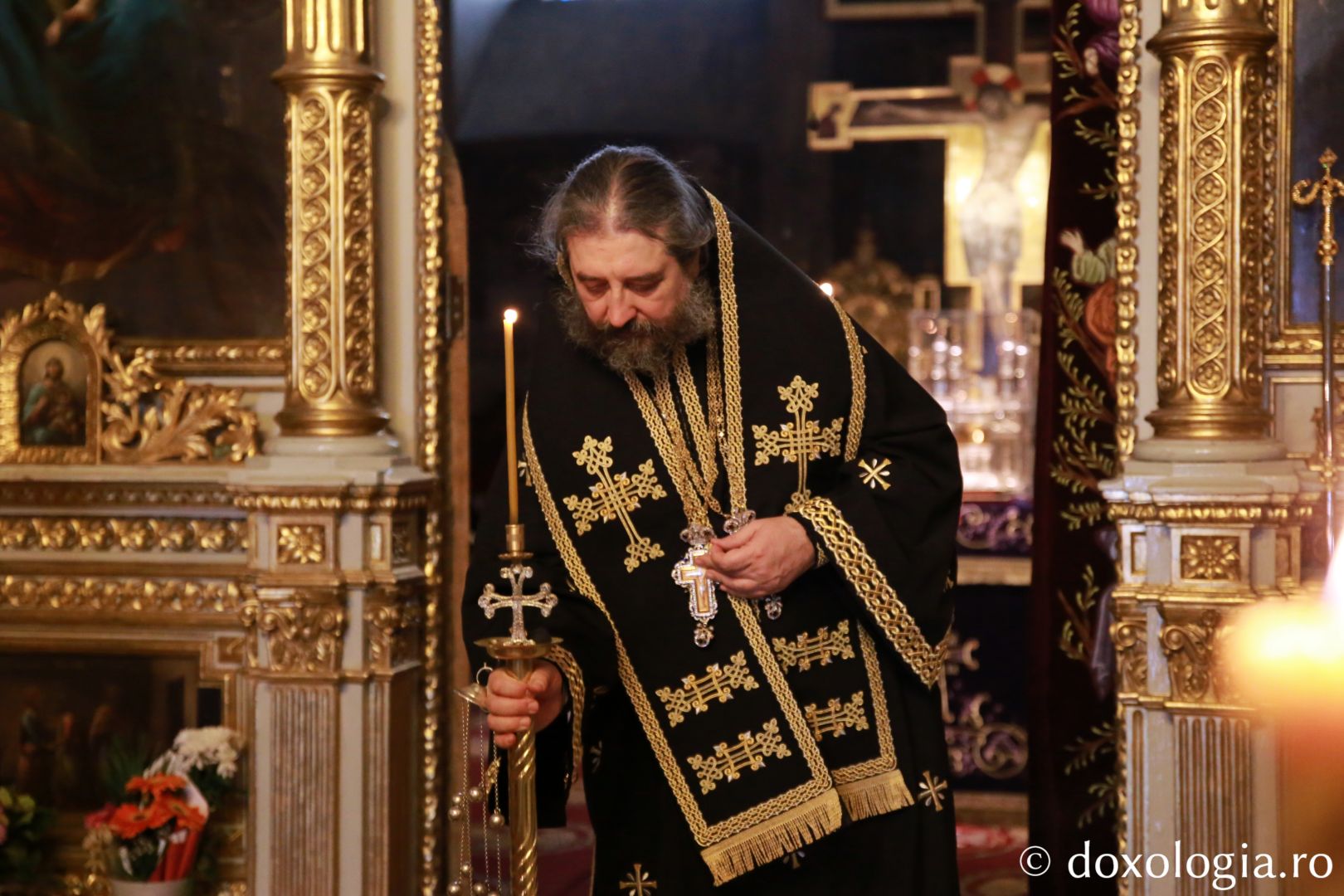 „Să primim dulceața cu care sfinții s-au împărtășit”