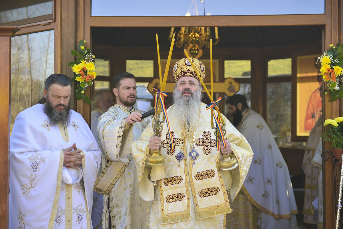 IPS Mitropolit Teofan, la Mănăstirea Hlincea: „Biserica Ortodoxă este cunoașterea lui Dumnezeu”