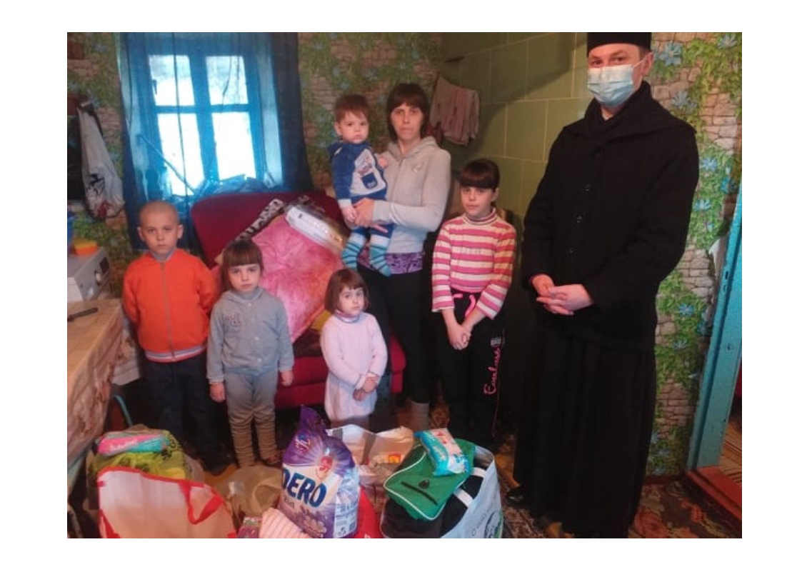 Acţiune filantropică în satul Plopu Ştiubei, raionul Căuşeni