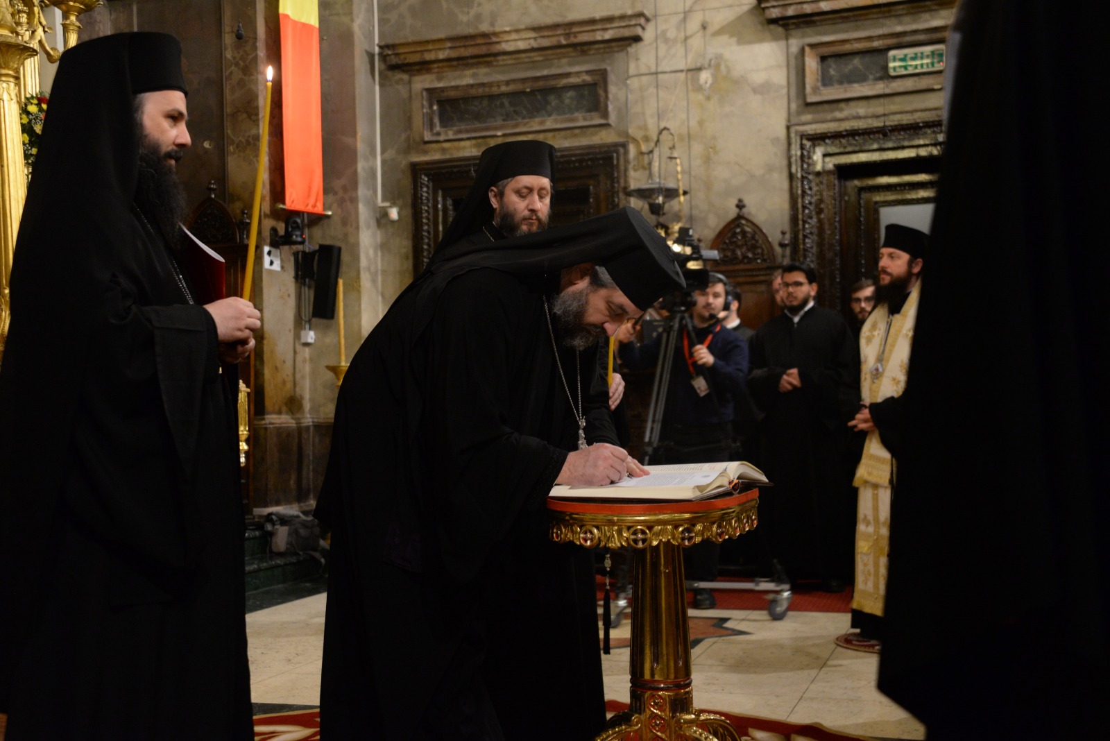 Părintele arhimandrit Nichifor Horia, chemat oficial la treapta arhieriei