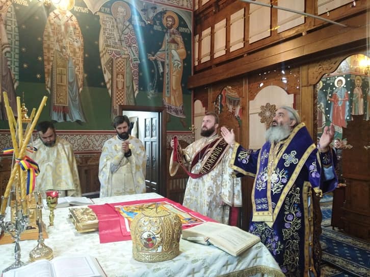 PS Antonie: „Maica Domnului este salvatoarea neamului omenesc”